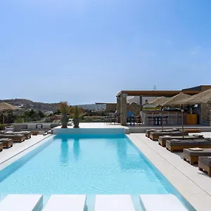 Ionic 4*, Super Paradise Beach (Mykonos) Greece